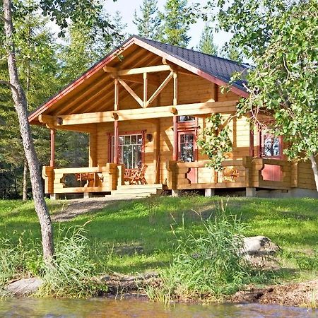 Loikansaari Lomamoekit Holiday Cottages Kallislahti エクステリア 写真